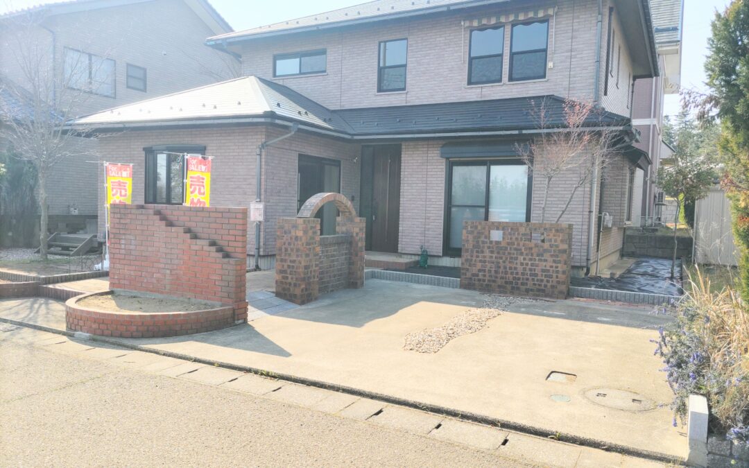 坂井市三国町黒目　中古一戸建て